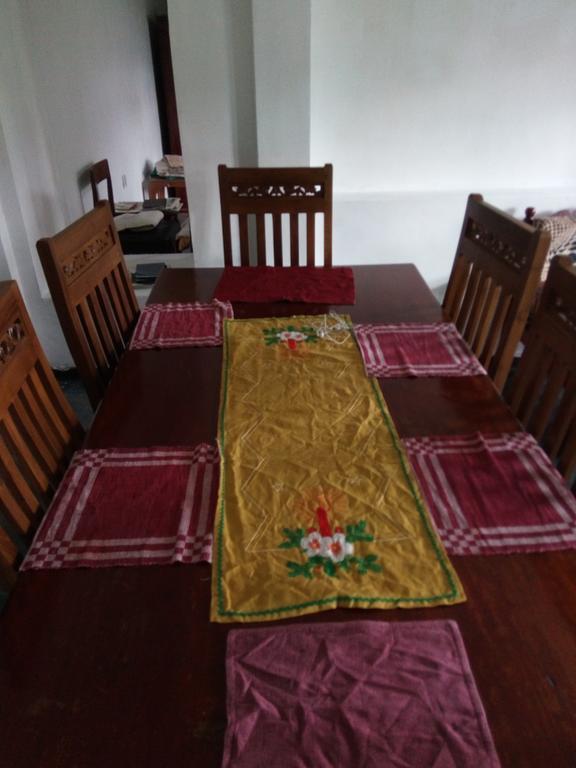 The Garden Rest Hotel Kandy Bagian luar foto